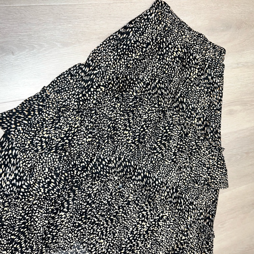 Black and White High Low Skirt